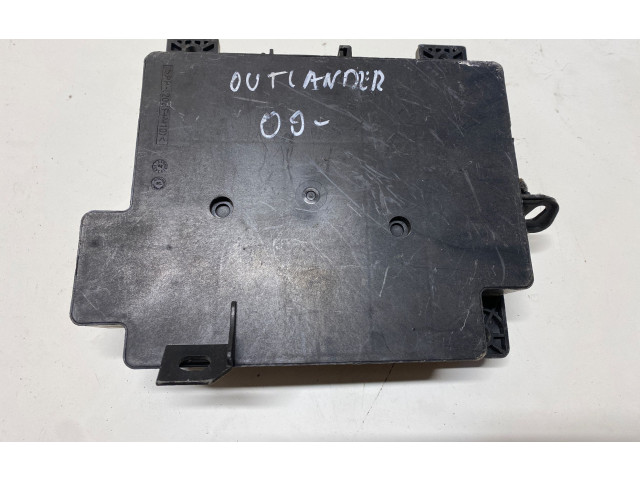 Блок предохранителей 8637A644, L8637002A Mitsubishi Outlander