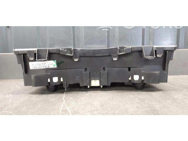 Панель приборов 13214770LN Opel Meriva A