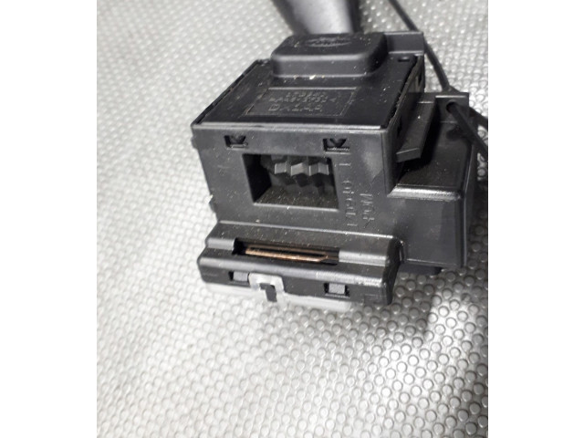 Ручка поворотов/ фонарей 17D940A   Ford Focus