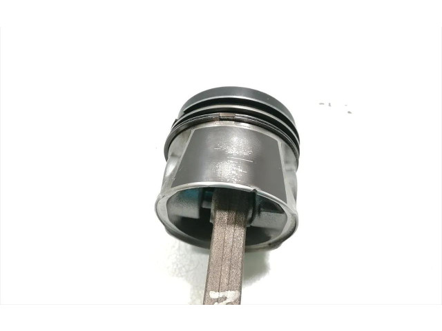  Поршень с шатуном CFWA   Skoda Fabia Mk2 (5J)  