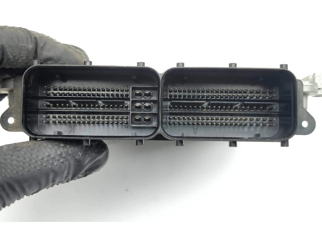 Turbodmychadlo Блок управления двигателя 391502A930, EDC17C57 KIA Optima