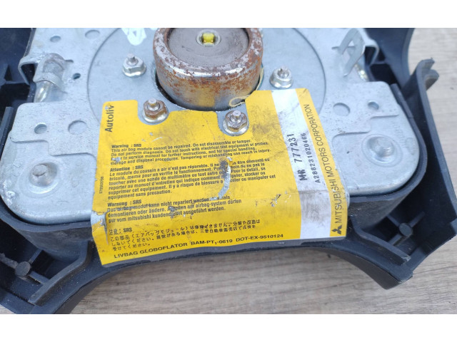 Подушка безопасности водителя MR740922 Mitsubishi Carisma