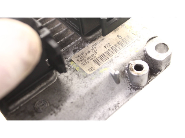 Блок управления двигателя 0261208725 Alfa Romeo GT