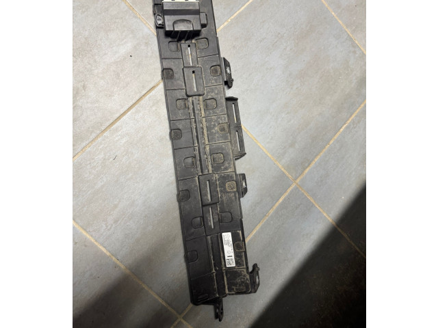 Блок управления 011066670600   Jeep Compass