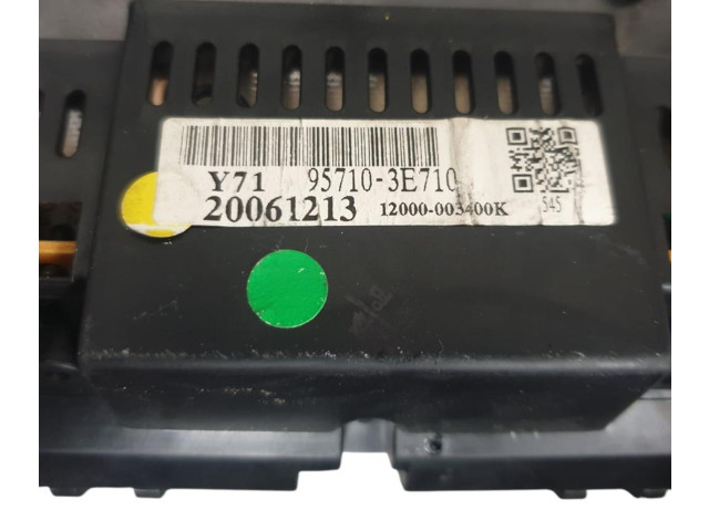 Дисплей 1114207891, 1170508681 KIA Sorento