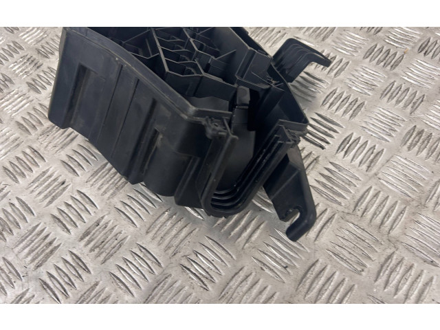   Pojistková skříňka 4H0937118   Audi A8 S8 D4 4H 2013