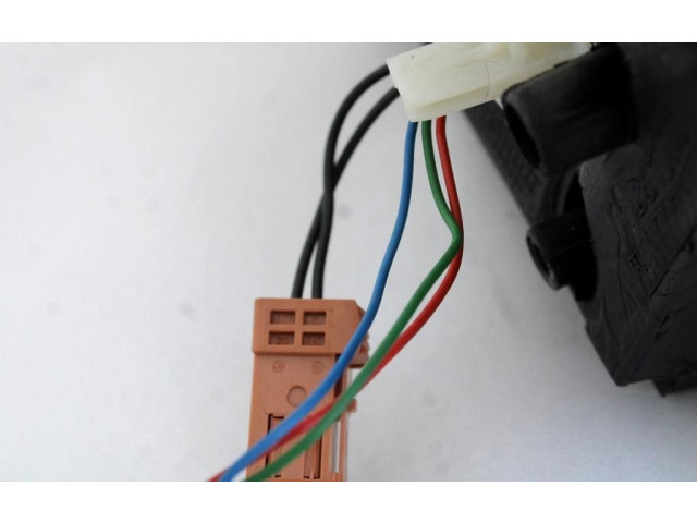 Zpětné zrcátko Citroen Berlingo 2016 96777561XT