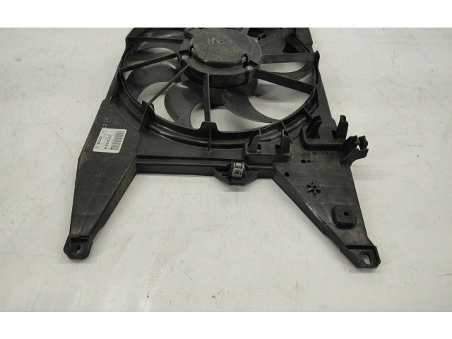 Вентилятор радиатора     3135104058, 214814342R    Dacia Sandero 