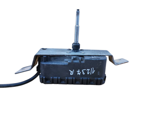 Моторчик стеклоочистителя 0390206218    Volvo V70