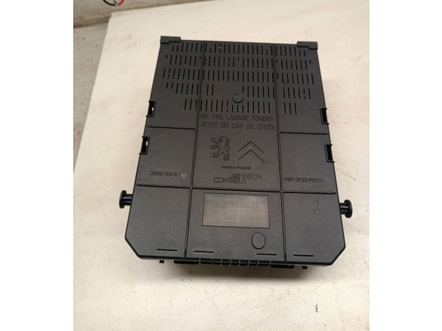 Pojistková skříňka 281164872 Peugeot 3008 2008