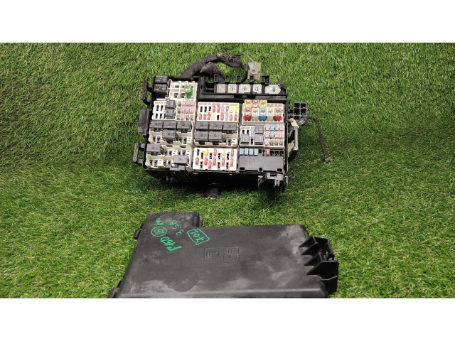 Блок предохранителей FL3T12A581ADG   Ford F150    