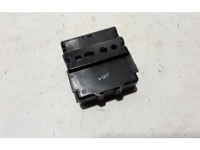 Блок управления 31686384   Volvo XC60