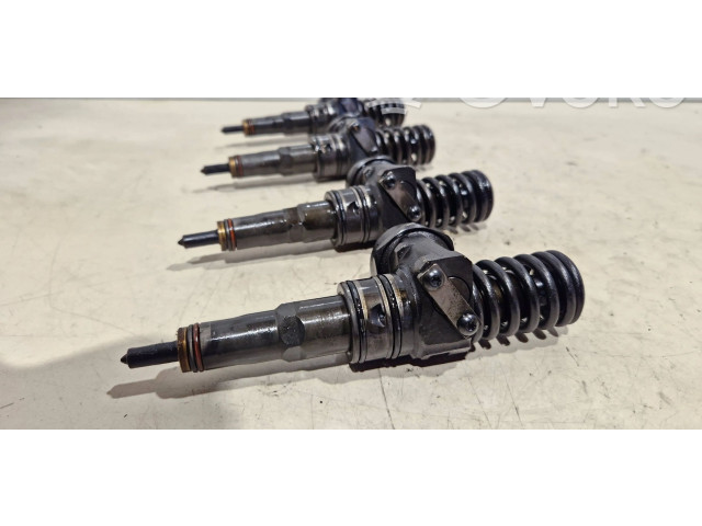 Комплект форсунок 038130073AG Volkswagen Touran I