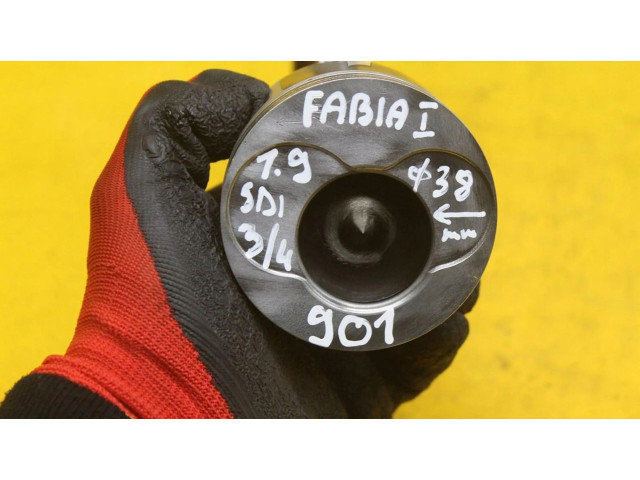  Поршень с шатуном    Skoda Fabia Mk1 (6Y)  