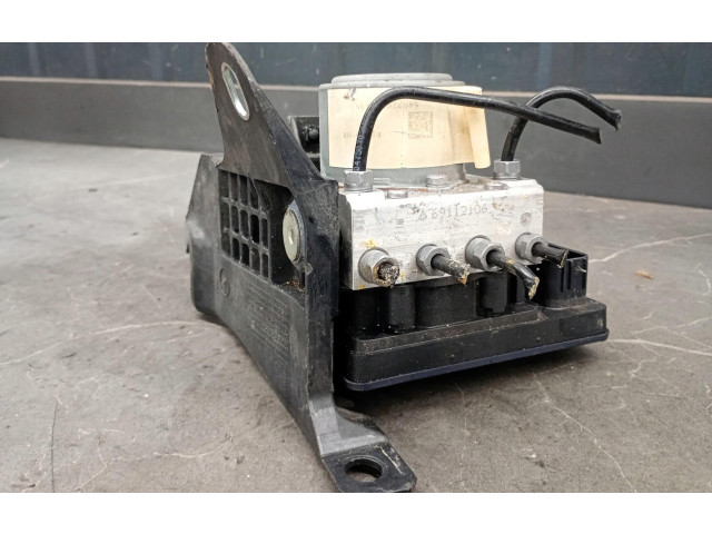 Блок АБС 52137661 Jeep Renegade 2014 - года