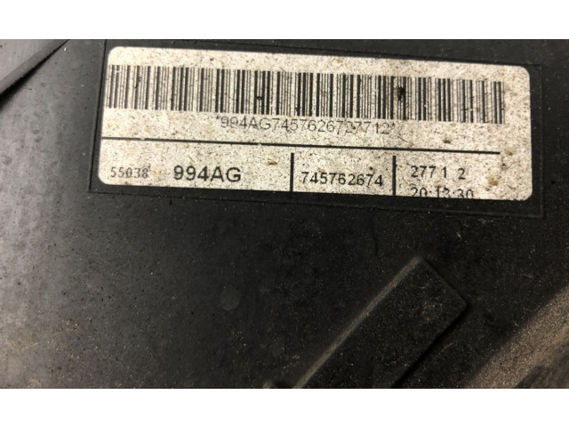 Вентилятор радиатора     745762674, 55038994AF    Jeep Grand Cherokee 