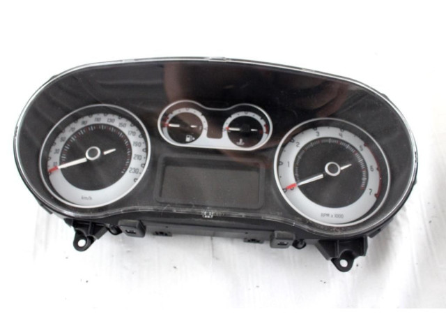 Přístrojová deska Fiat 500L 2015 52003375