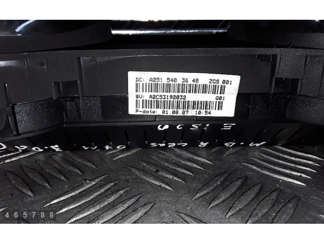 Přístrojová deska Mercedes-Benz R AMG W251 2007 a2515403648