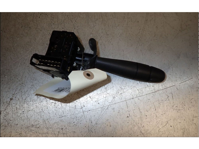 Ручка стеклоочистителей 6001551357   Dacia Sandero