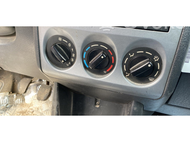 Блок управления климат-контролем 00006451NJ Citroen Berlingo