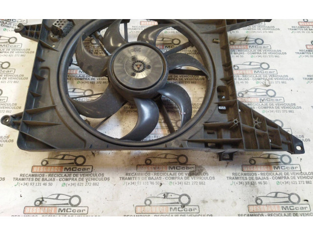 Вентилятор радиатора 8200765566 Dacia Sandero