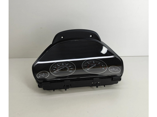 Přístrojová deska BMW 4 F32 F33 2016 9232895