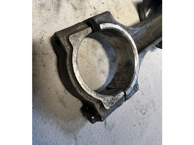 Píst Renault Vel Satis