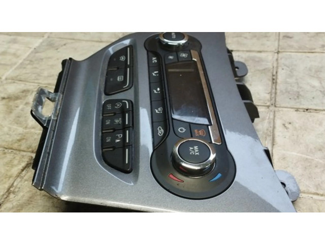 Блок управления климат-контролем BM5T18C612CL Ford Focus