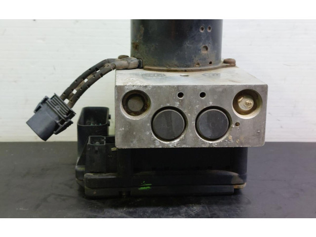 Блок АБС 8619538 Volvo S80 1999 - 2003 года