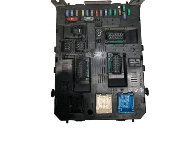 Pojistková skříňka Řídící jednotka BSM 281197595   Peugeot 3008 I 2012