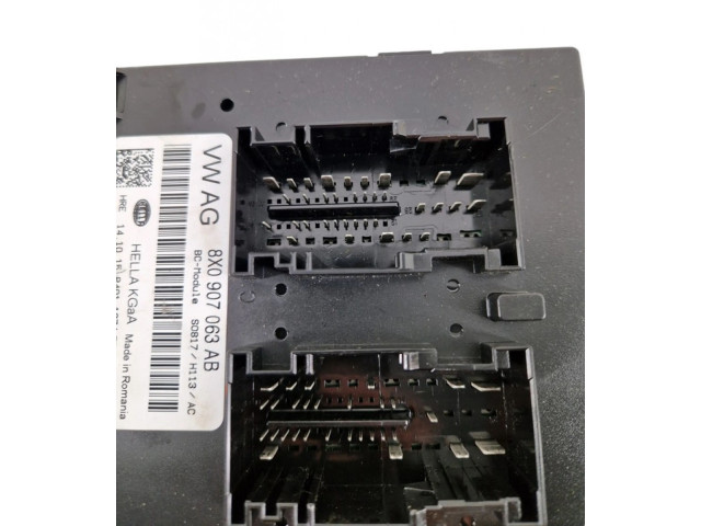 Блок комфорта 8X0907063AB   Audi A1   