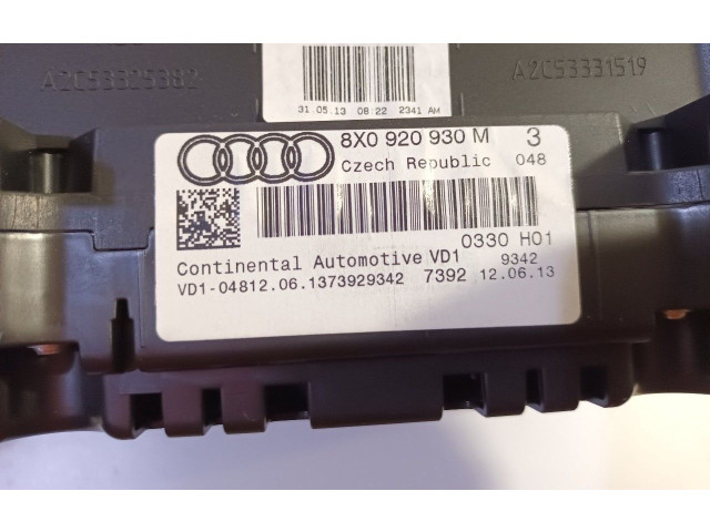 Панель приборов    Audi A1       