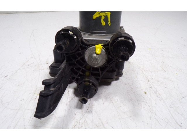 Блок АБС A2124310248, A2124310148   Mercedes-Benz  CLS C218 X218  2011 - 2017 года