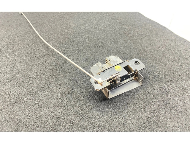 Zámek zadních dveří 7H0827506D Volkswagen Transporter - Caravelle T5 2012