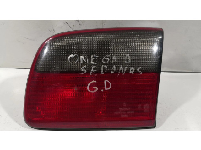 Задний фонарь правый сзади 45300, 4021 Opel Omega B1 1994-1999 года