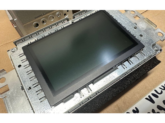 Дисплей    31374994   Volvo S60