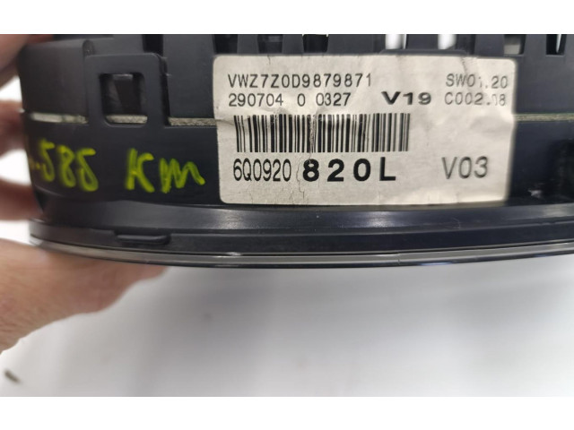 Přístrojová deska Volkswagen Polo IV 9N3 2004 6Q0920820L