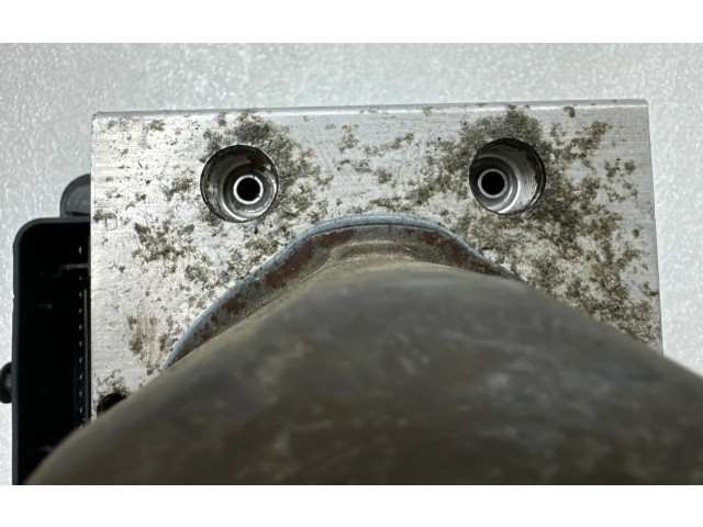 Блок АБС 600636300C Tesla Model S 2012 - года