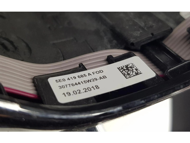 Руль Skoda Fabia Mk3 (NJ) 2015 - 2021 года 3V0419091L, 3V0419091L