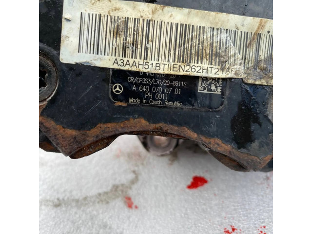 Vstřikovací čerpadlo A6400700701, 6400700701 Mercedes-Benz A W169 pro naftový motor 2.0