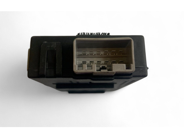 Блок управления 30716987   Volvo V70