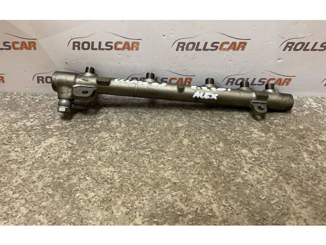 Vstřikovací lišta A6460700395   Mercedes-Benz C W204    OM 646 