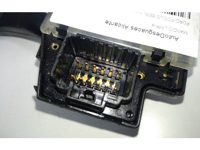 Ручка стеклоочистителей 4M5T17A553BD   Ford Focus