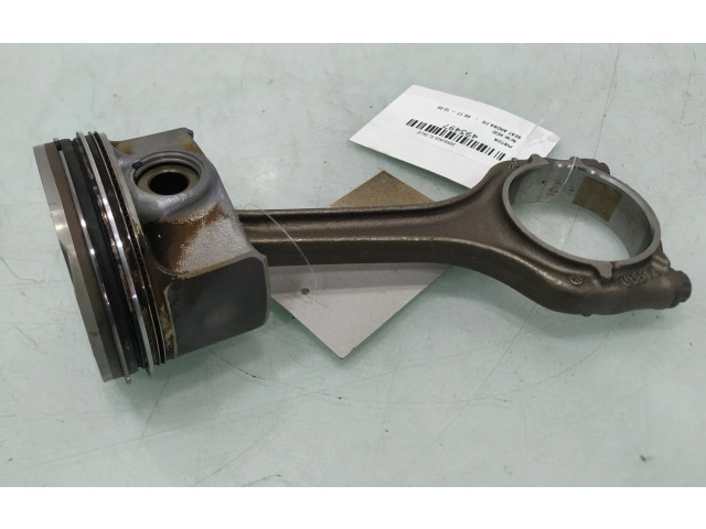 Píst 04EBD   Seat Arona    DKR 