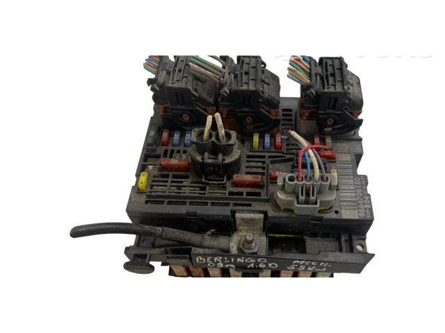   Pojistková skříňka 9664706180   Citroen Berlingo 2008