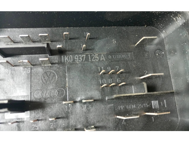 Блок предохранителей 1K0937125A, 017183071 Skoda Octavia Mk2 (1Z)