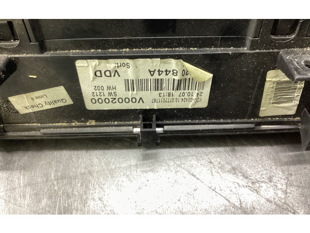 Панель приборов V0002000, 2K0920844A   Volkswagen Caddy       