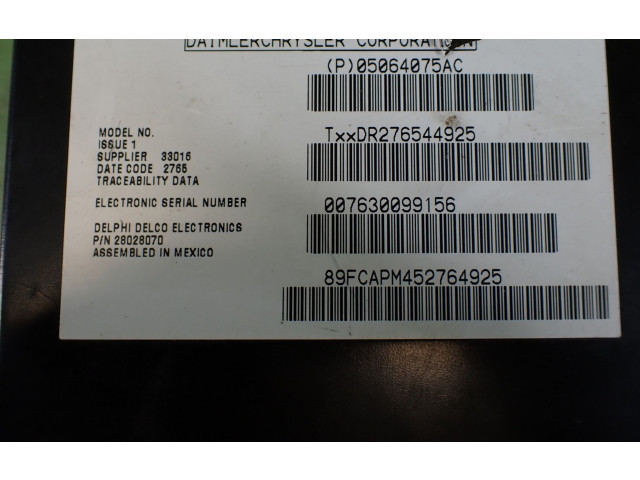 Блок управления P05064075AC   Jeep Commander