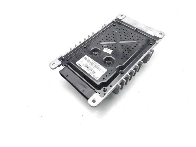 Форсунка 8P3035223B Audi A3 S3 8P BSE