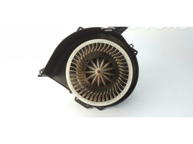 Вентилятор печки 6R1819015, Y1551 Skoda Fabia Mk3 (NJ)